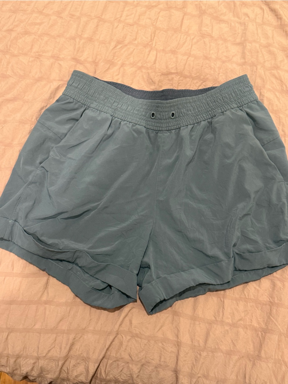 lululemon athletica Teal Elastic-Waist Women’s Shorts